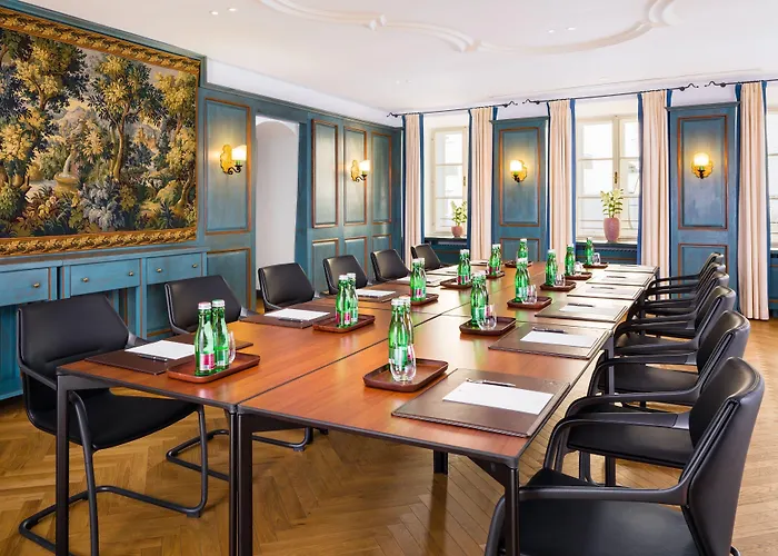 Goldener Hirsch, A Luxury Collection Hotel, Hotel