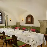 Goldener Hirsch, A Luxury Collection Hotel, Hotel 5*