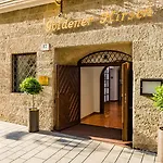 Goldener Hirsch, A Luxury Collection Hotel, Hotell 5*