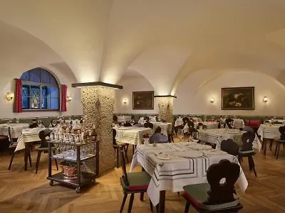 호텔 Goldener Hirsch, A Luxury Collection Hotel,