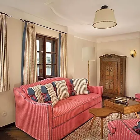 Hotel Goldener Hirsch, A Luxury Collection Hotel,