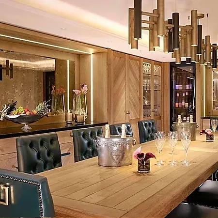 Hotel Goldener Hirsch, A Luxury Collection Hotel, 5*