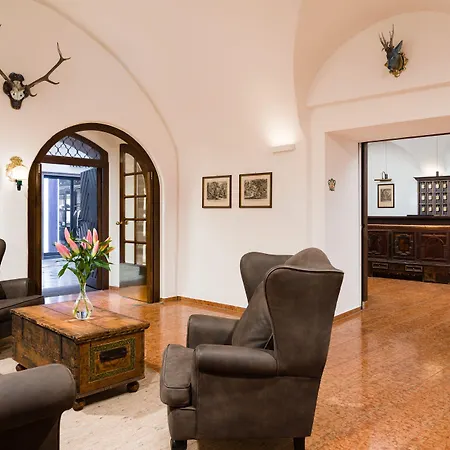 Hotel Goldener Hirsch, A Luxury Collection Hotel,