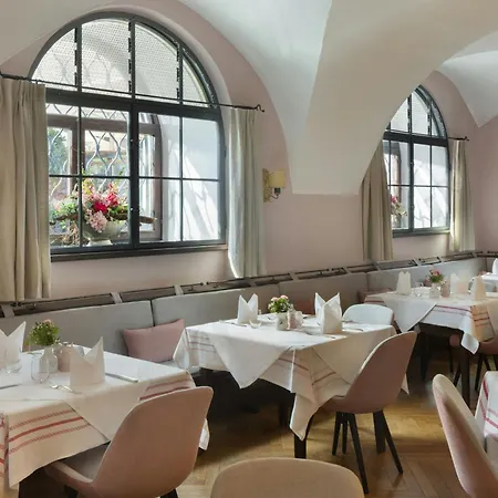Hotel Goldener Hirsch, A Luxury Collection Hotel,