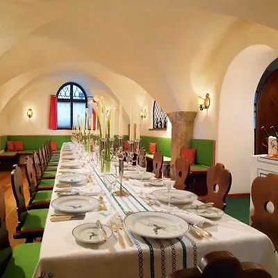 Goldener Hirsch, A Luxury Collection Hotel, Hotel