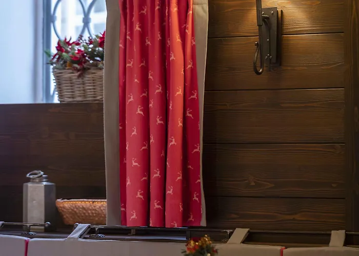 Goldener Hirsch, A Luxury Collection Hotel, Hotel 5*