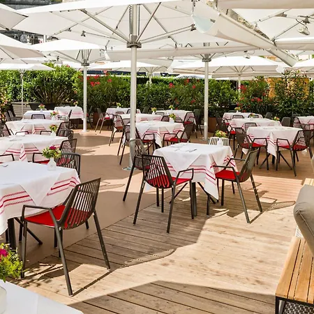 Hotel Goldener Hirsch, A Luxury Collection Hotel, 5*