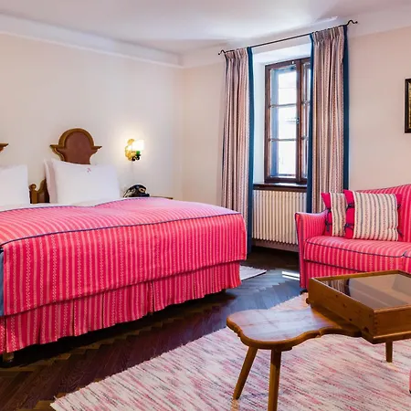 Goldener Hirsch, A Luxury Collection Hotel, Hotel
